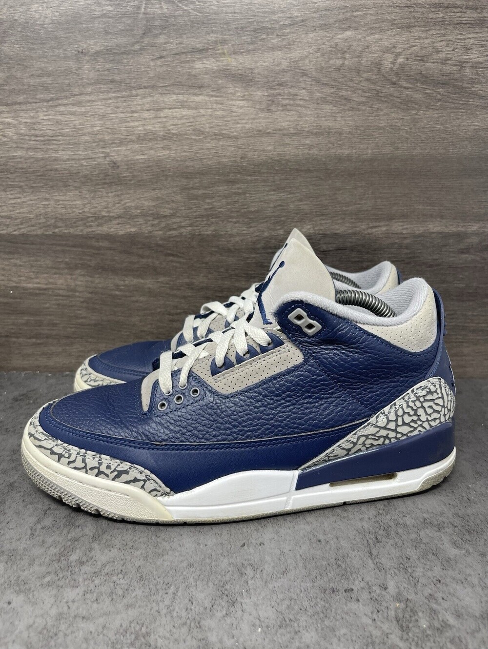 Air Jordan 3 Retro Georgetown Size 8 Mens Midnight Navy Cement Lot CT8532-401